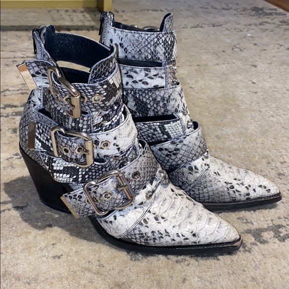 Jeffery Campbell snakeskin booties - Picture 4 of 6